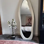 Modern 1br - Stylish - Luxury Skyline Views * ليدز